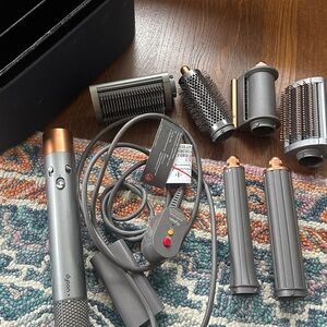 Dyson Airwrap Multi-styler Set in Nickel/Copper